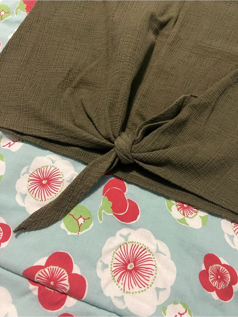 J. Crew Olive Tie-Front V-Neck size XS